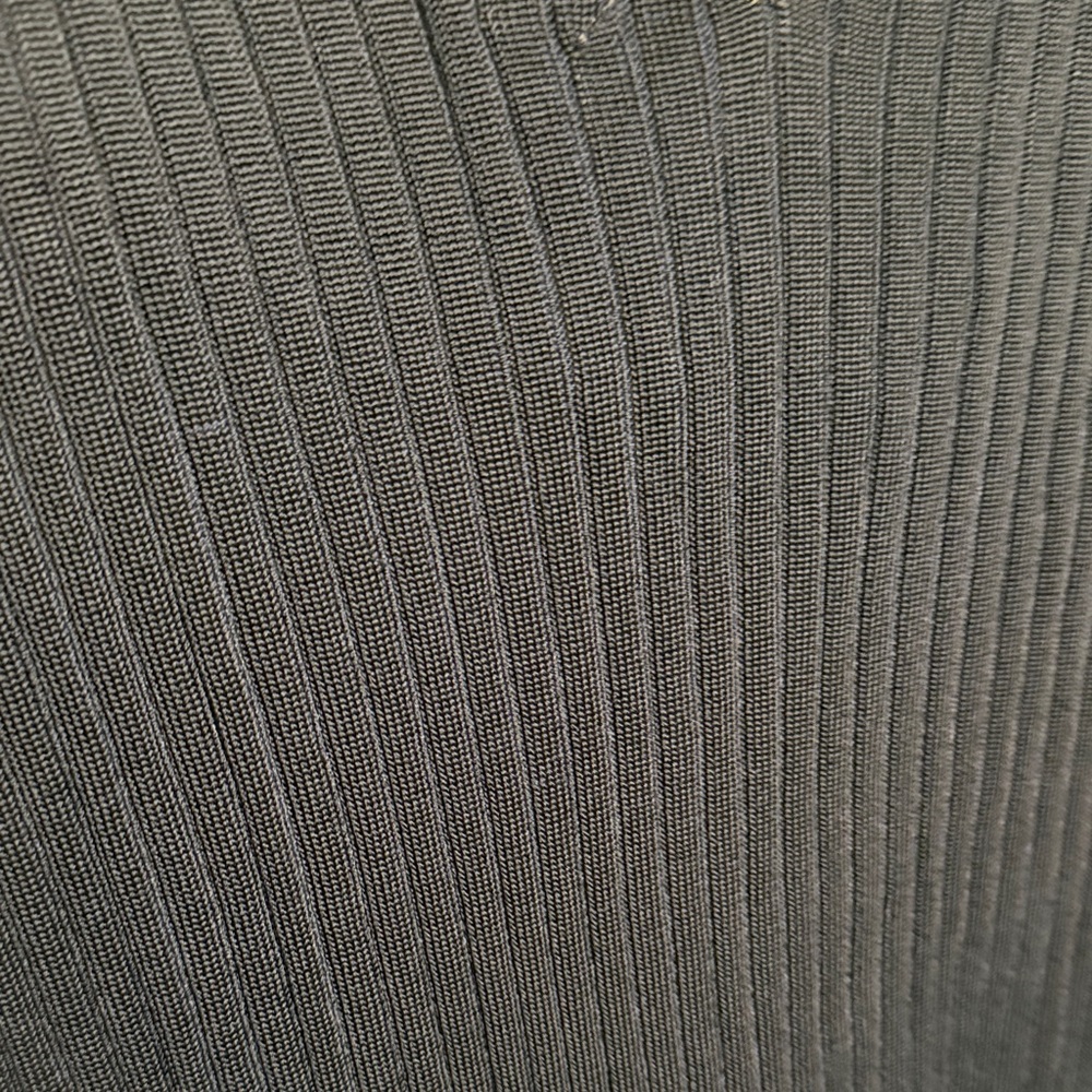 H&M Ribbed Bodycon V neck Slip Dress - Picture 4 of 6